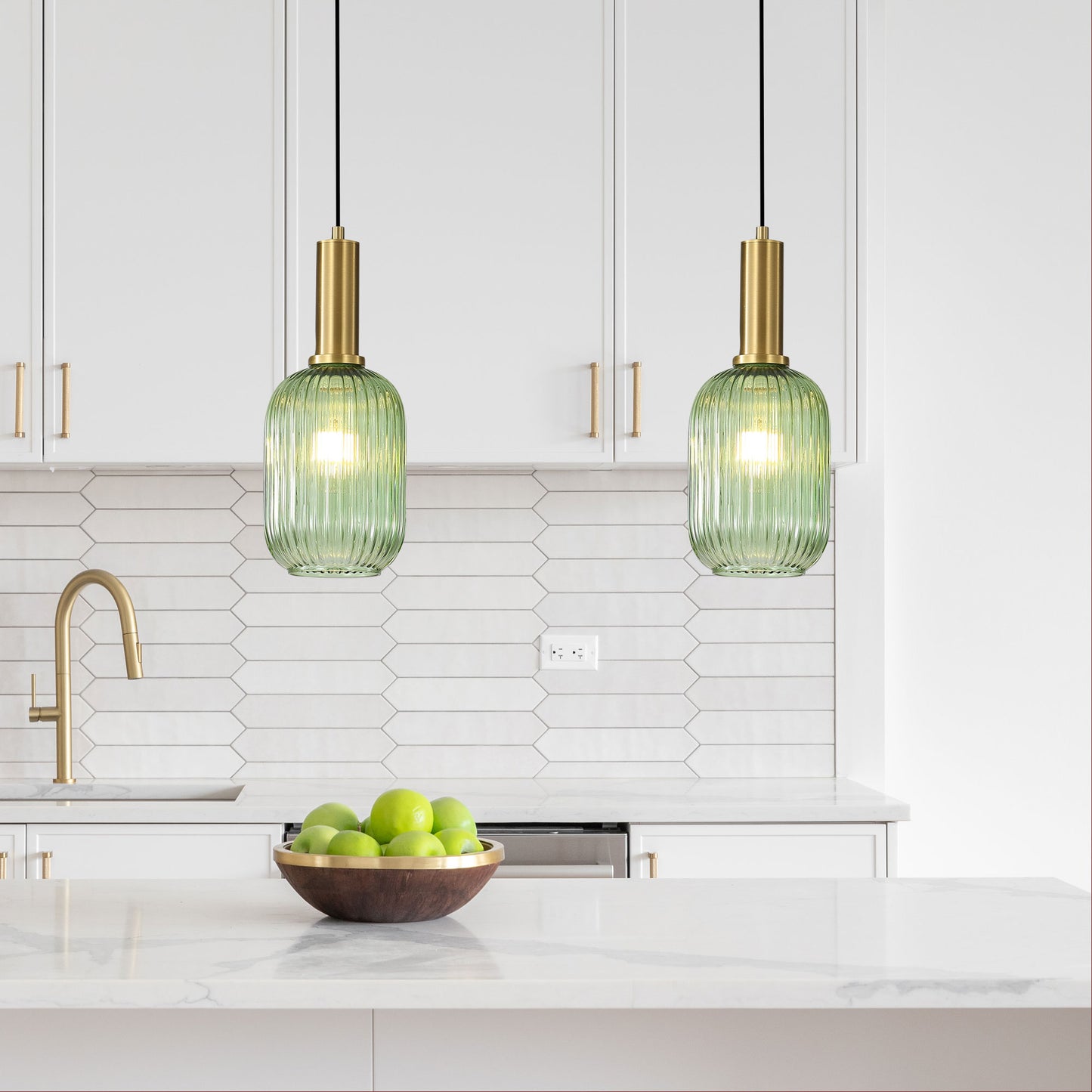 Luxe 130 Green Pendant