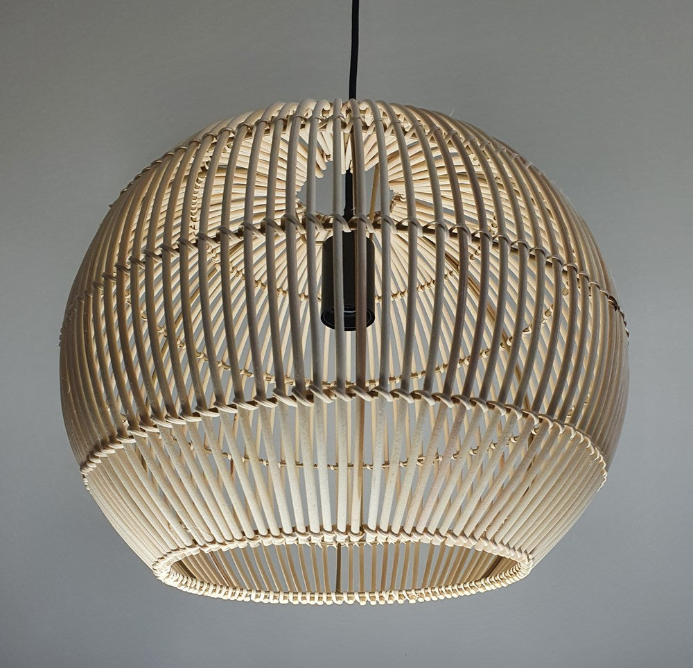 P2121 Round Pendant