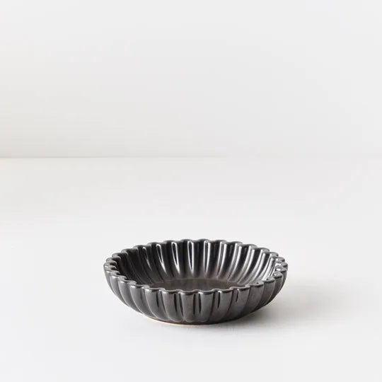 Felixia Dish Collection