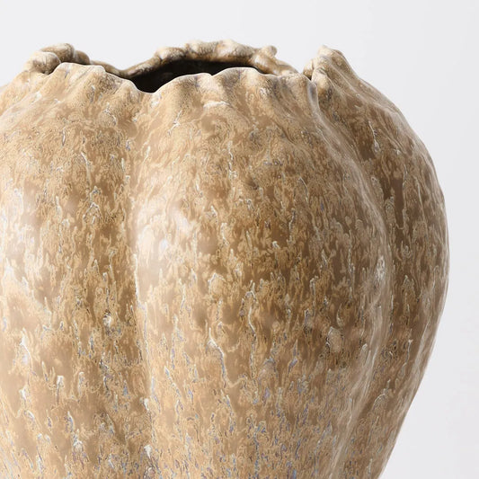 Nagio Vase