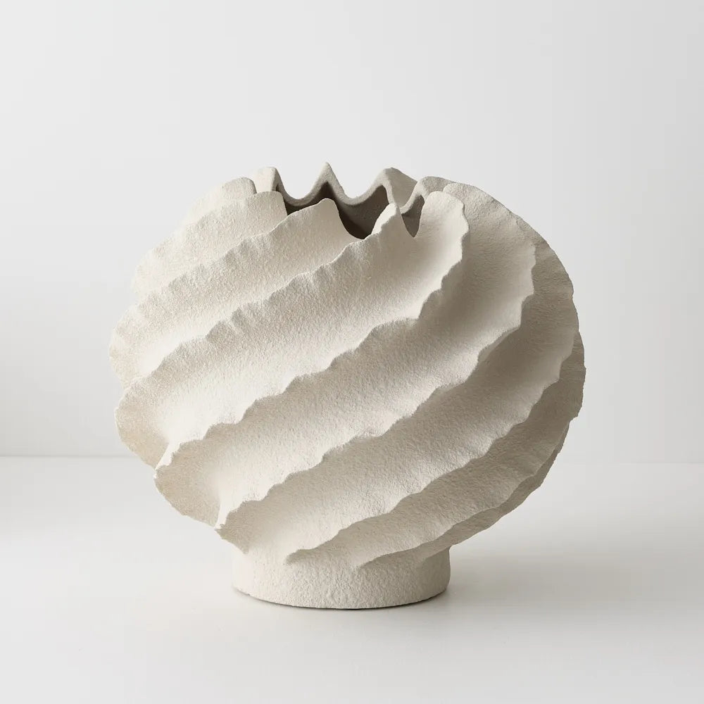 Leucento Vase Collection