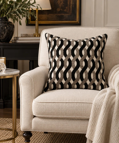 Royale Belmont Lattice 50x50 Cushion